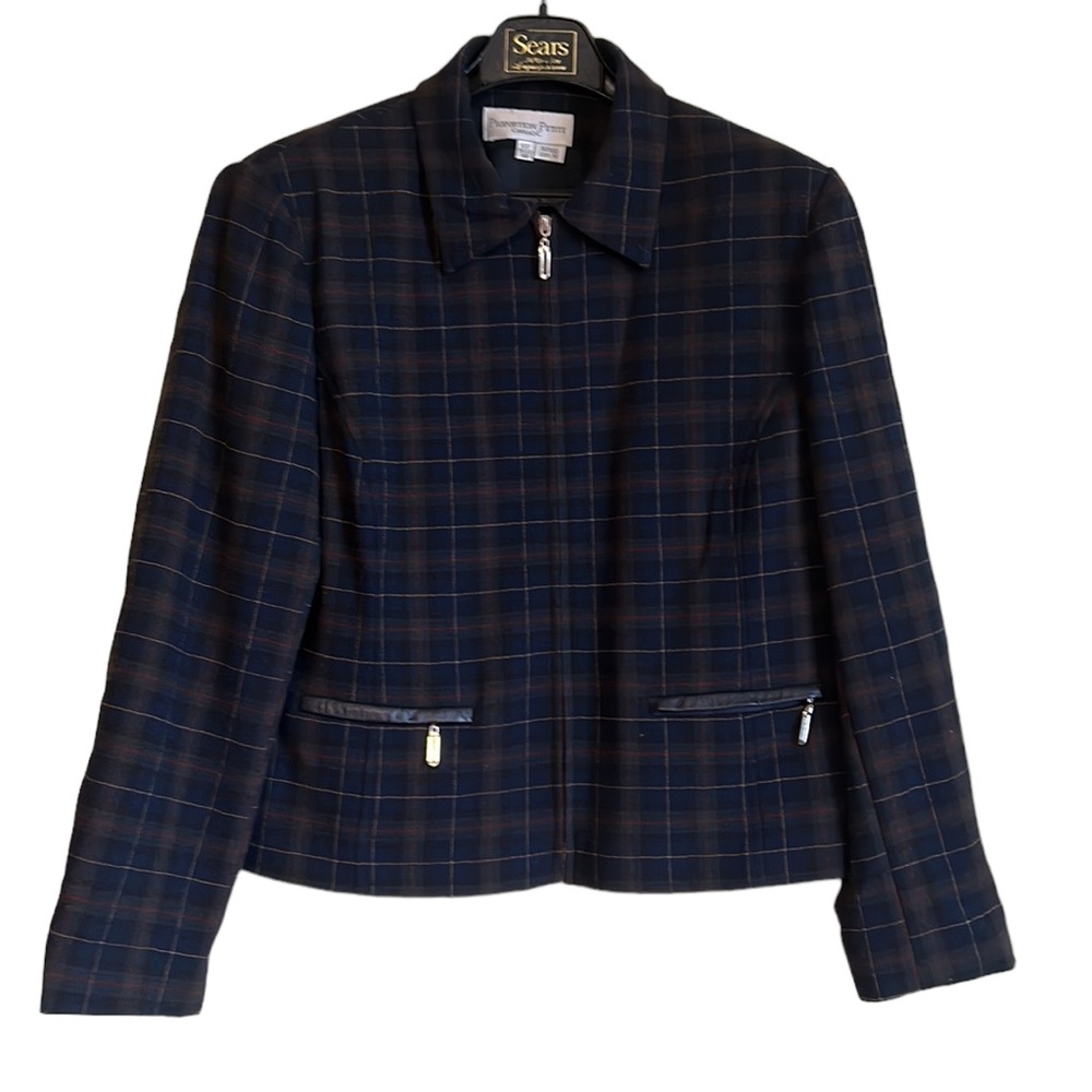 Vintage women’s 100% wool suit plaid skirt jacket size 14‎